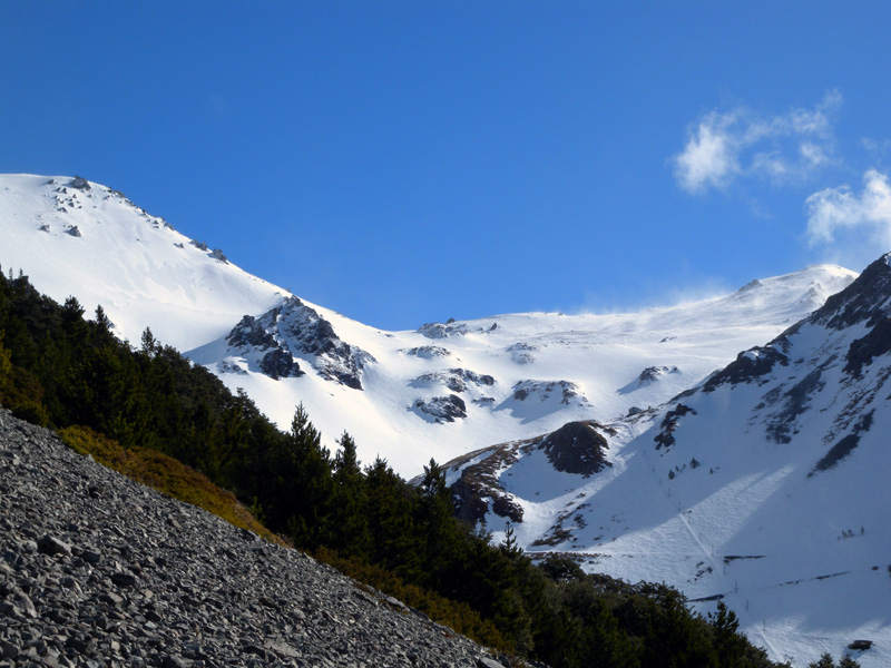 Craigieburn's Siberia Basin, with 1st to 6th Gut visible in the background.