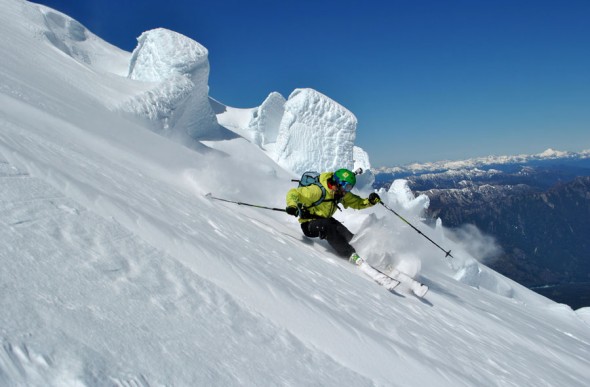 Niki Salencon enjoying the descent on Volcano Osorno