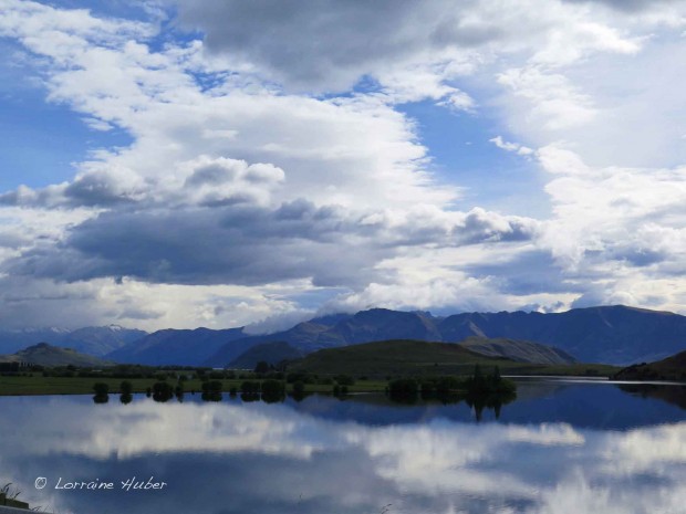 Lake Wanaka on the way to Hospital Flat